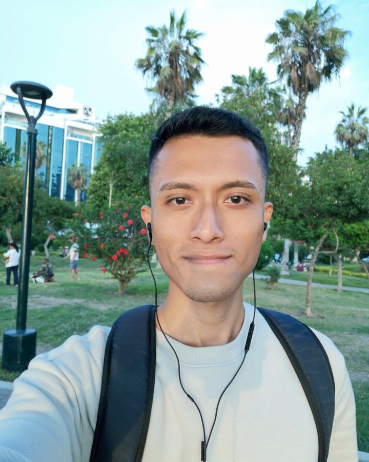 Nicolás G.